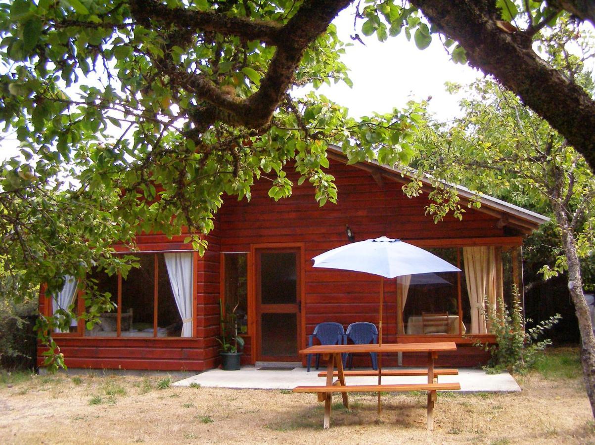 Cabanas Vista Al Lago La Ensenada Exterior photo